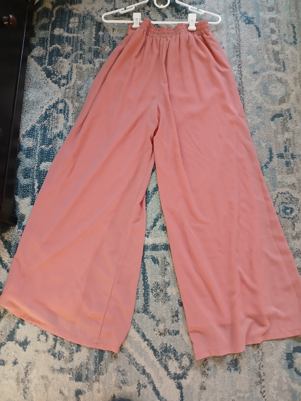 HYFVE Wide-Leg Elastic Waist Pants in Rose